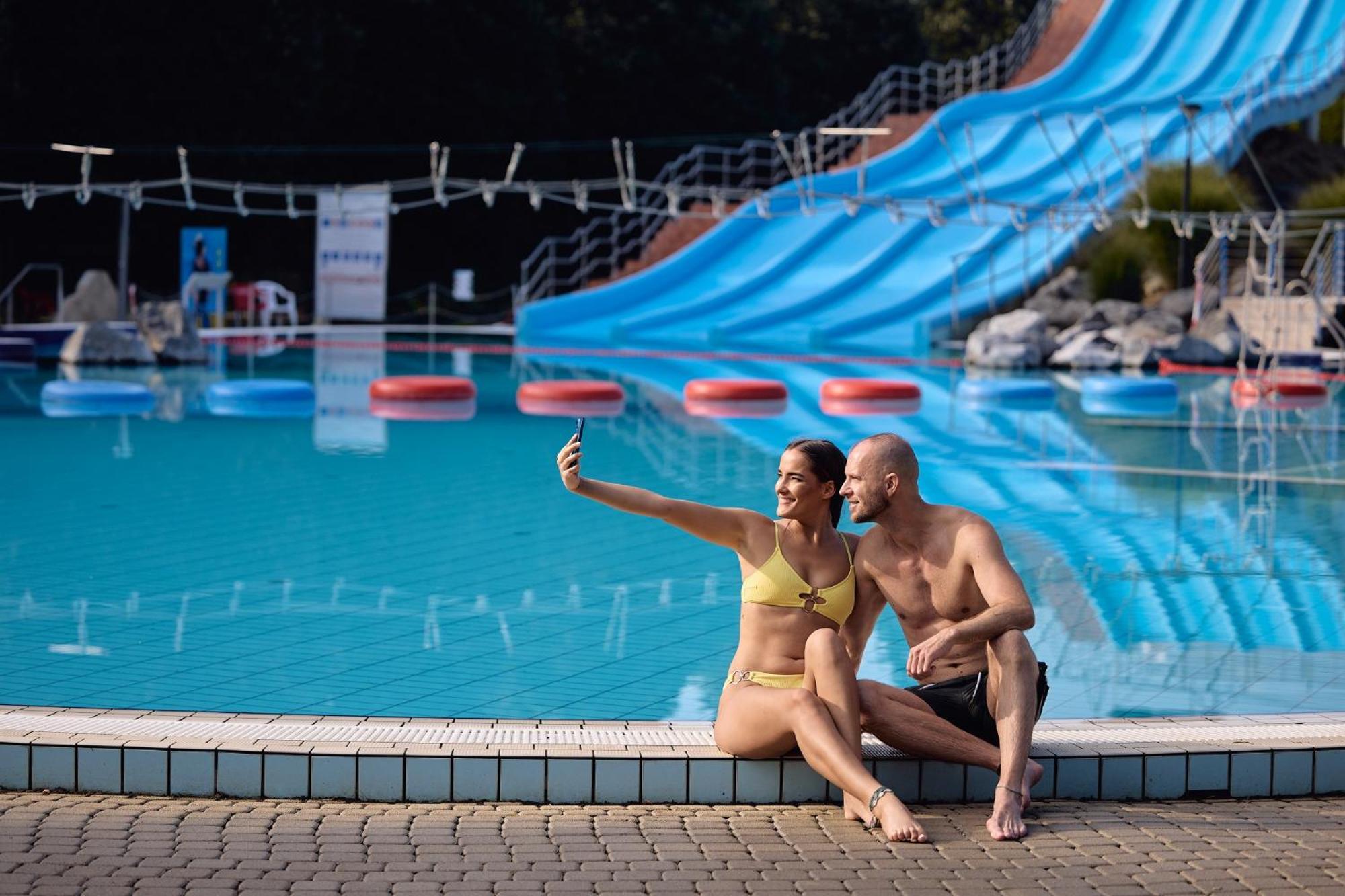 Rubin Relax Apartman Sárvár 外观 照片